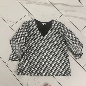 Anna Cate Sequin Top